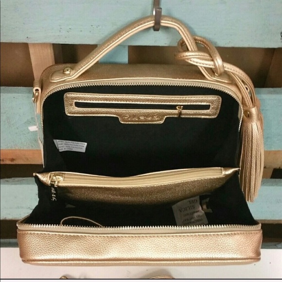 Beautiful Lux  Bag Pale Gold Satchel Style With Shoulder Straps - Picture 3 of 5